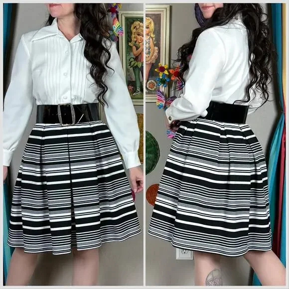 Vintage 1970s Black and White Striped Long Sleeve Pleated Belted Minidress - Picture 4 of 8